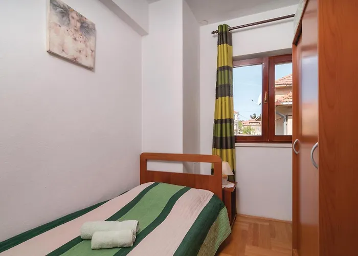 Two-bedroom In Appartement