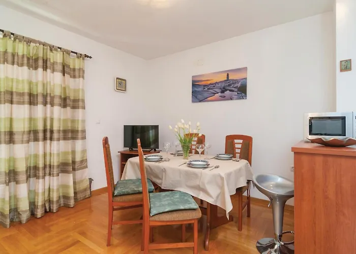 Two-bedroom In Appartement Split